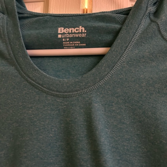Bench hoodie - Picture 3 of 7